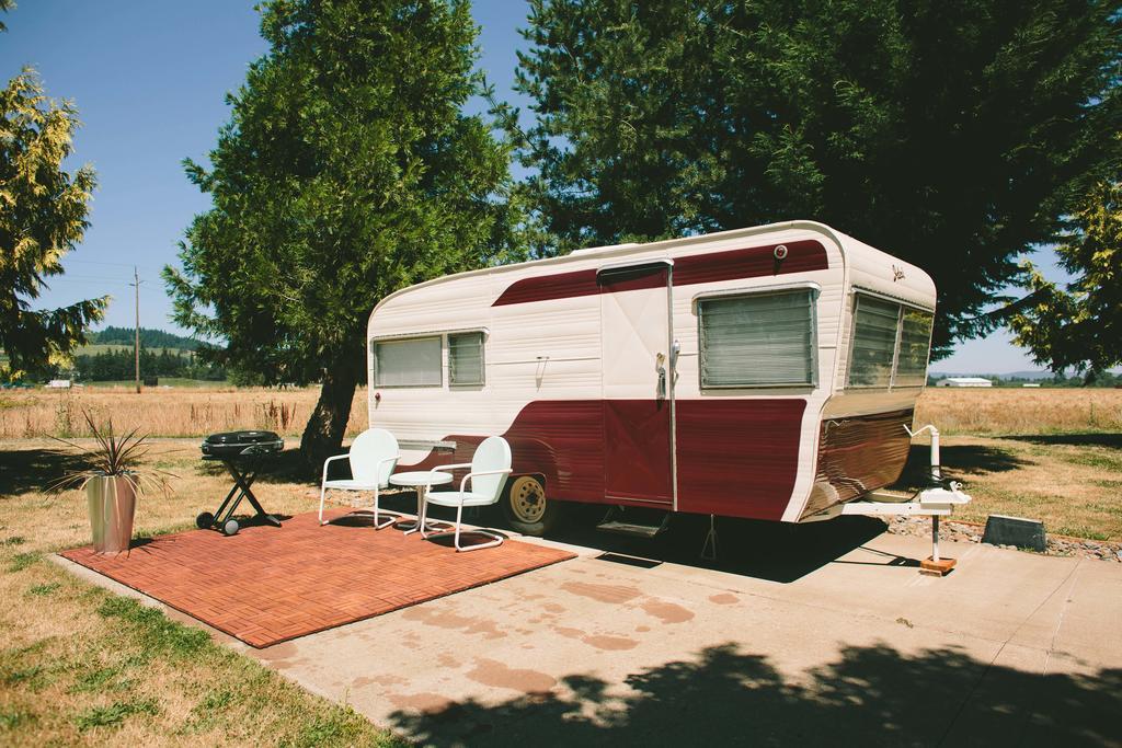 The Vintages Trailer 2* Dayton