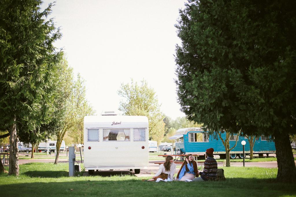 Holiday park The Vintages Trailer 2*