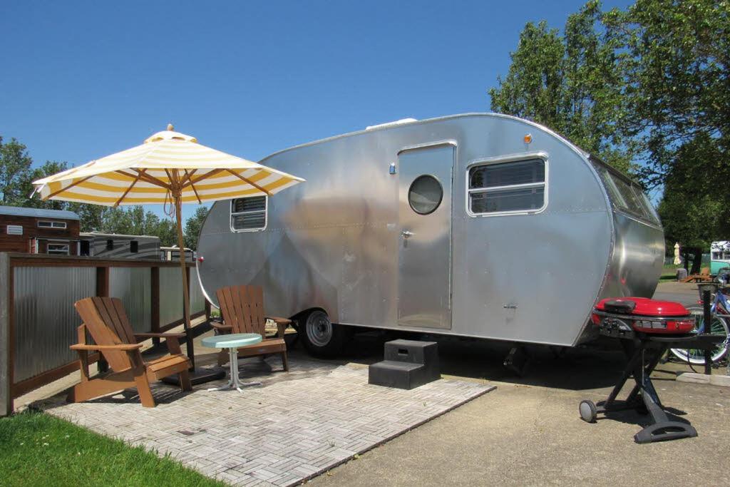The Vintages Trailer Holiday park 2*